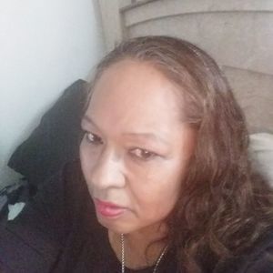 Meet your Posher, Sylvia